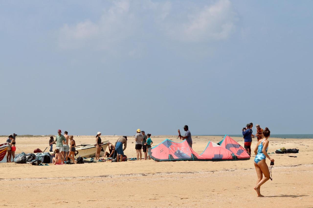 The Rascals Kite Resort Калпития Экстерьер фото